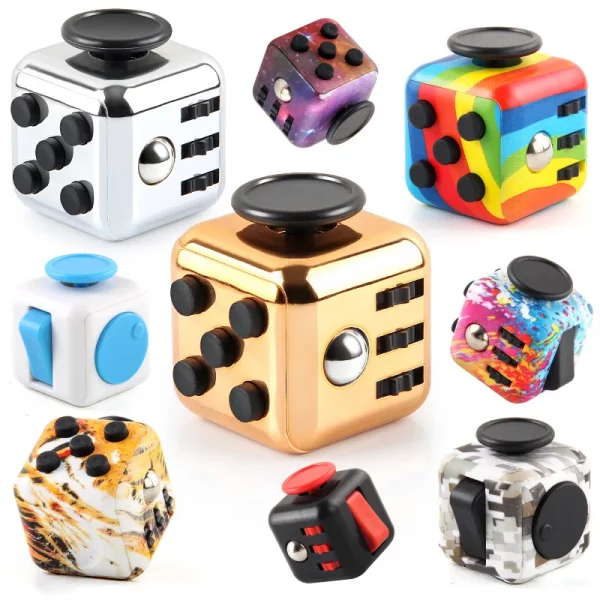 Fidget cubes anti-stress. Jouets sensoriels anti-stress, idéaux pour réduire l’anxiété, améliorer la concentration et développer la motricité fine.