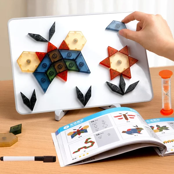 Blocs de construction magnétiques pour enfants 3+ ans, avec 254 pièces. Stimule créativité, motricité fine, pensée logique et la régulation de problèmes. Certifié CE.