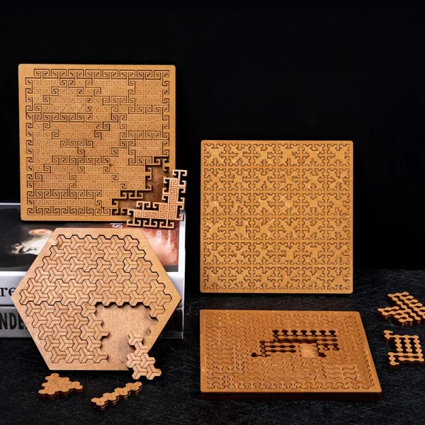 Tangram en bois stimulant pour développer la logique, la perception spatiale et la motricité fine. Jeu intelligent adapté dès 6 ans.