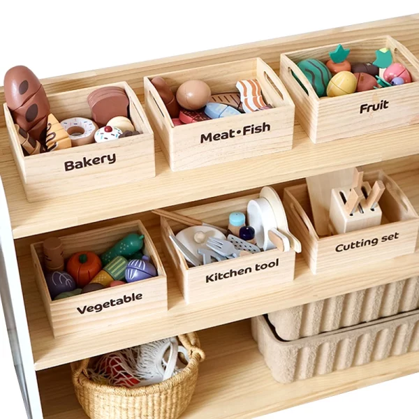 Jeu de cuisine en bois pour enfants avec fruits, légumes et aliments à découper. Jouet éducatif pour développer la motricité, la coordination et l’imagination. Certifié CE, idéal dès 3 ans.