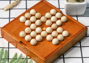 Jeux du solitaire en bois